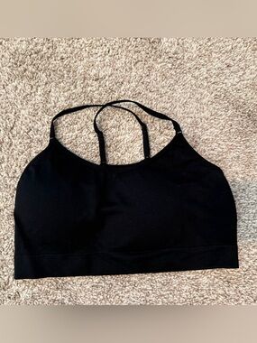 Zenana Outfitters Black Seamless Strappy Sports Bralette